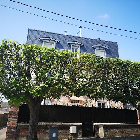 Residence De La Republique Bessancourt Kültér fotó
